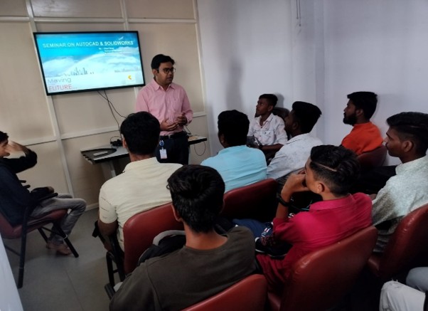 Students attending a seminar on AutoCAD and SolidWorks